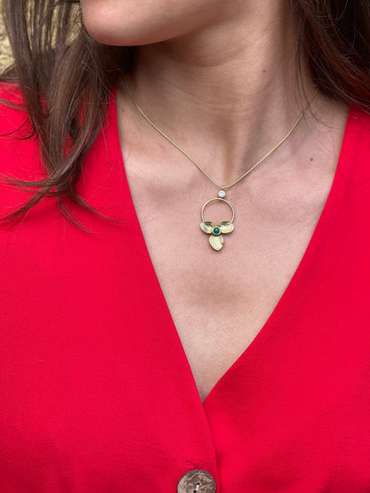 Collier Naya